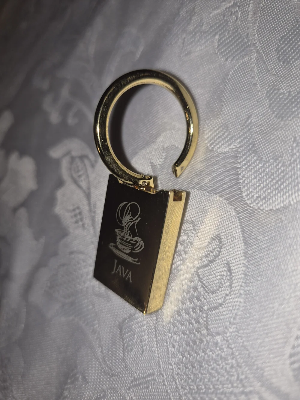 Gold Tone Collectable JAVA keychain